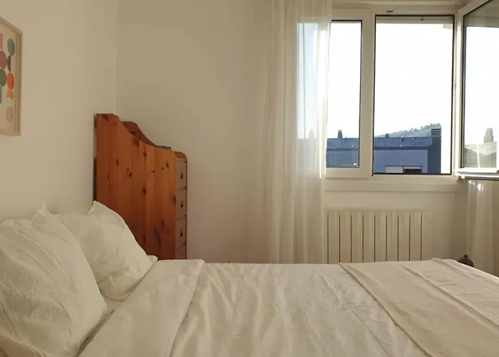 Superbright Apartment Close To Beaches & Metro