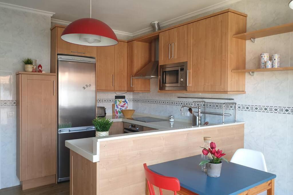 Superbright Close To Beaches & Metro Appartement Urduliz