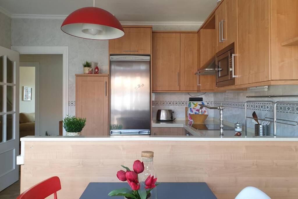 Superbright Close To Beaches & Metro Appartement