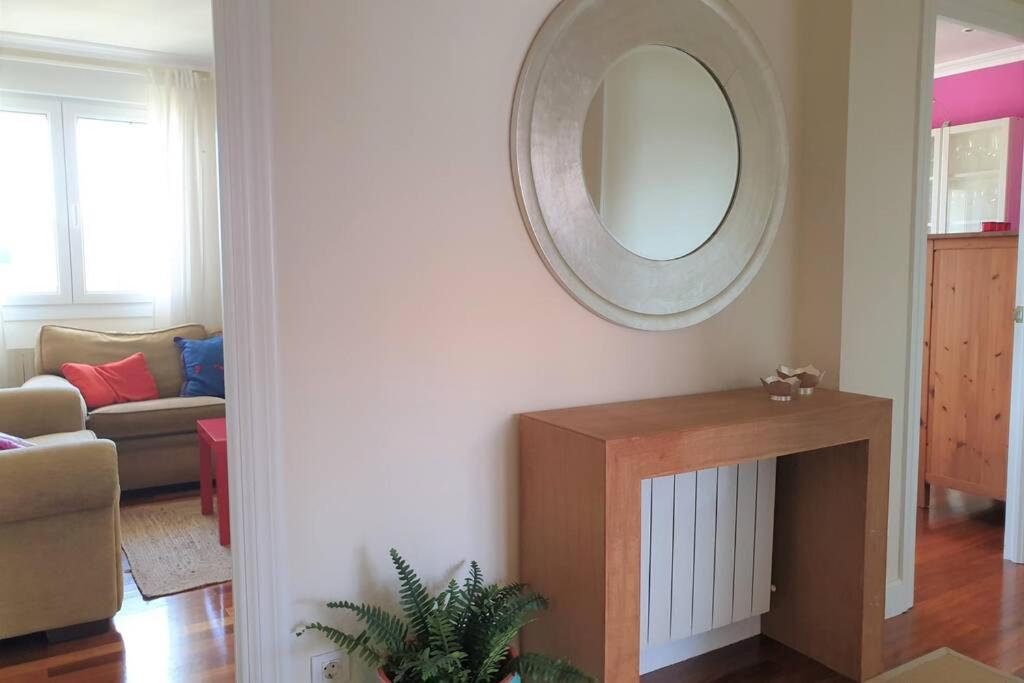Superbright Close To Beaches & Metro Apartment *
