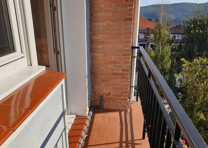 Superbright Apartment Close To Beaches & Metro