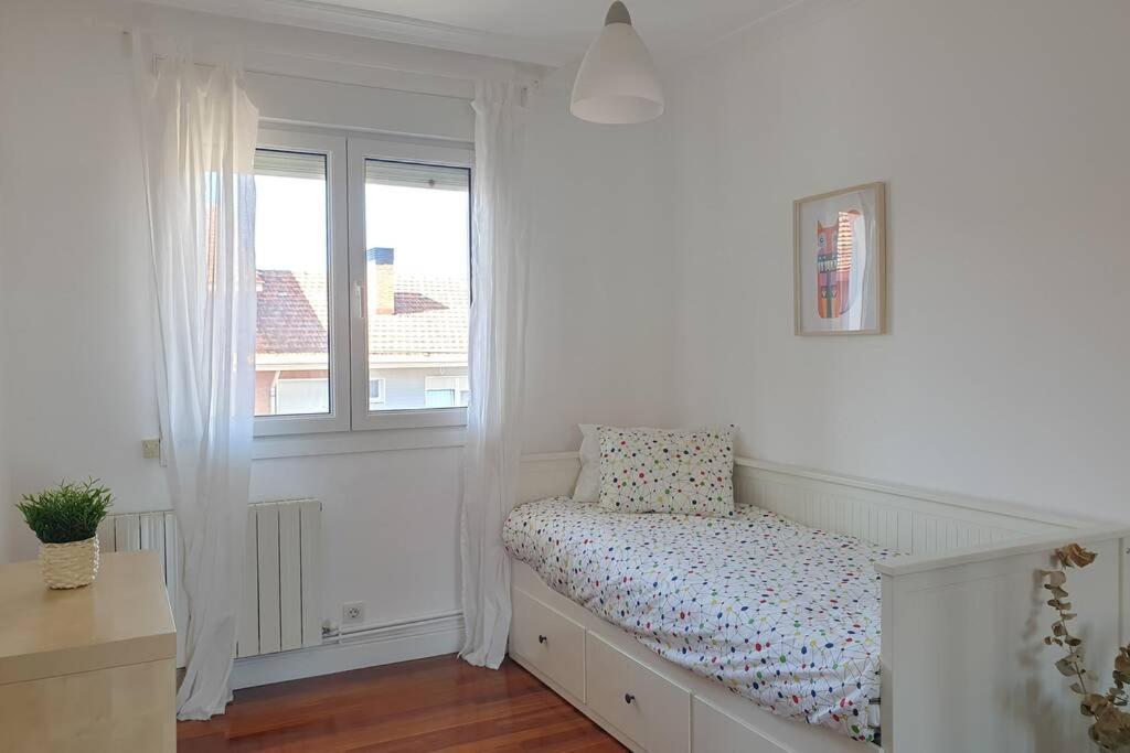 Superbright Close To Beaches & Metro Apartament